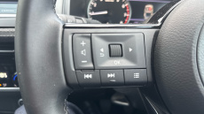 Nissan Qashqai 1.3 DiG-T MH Acenta Premium 5dr Petrol Hatchback